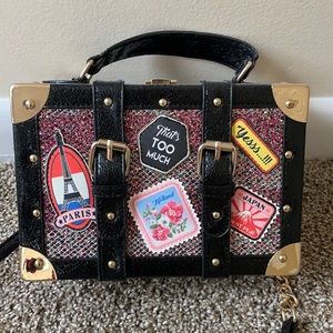 ALDO International travel purse